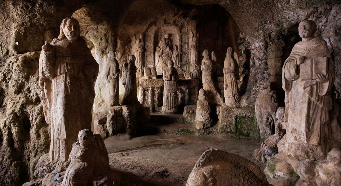 Chiesa di Piedigrotta a Pizzo Calabro